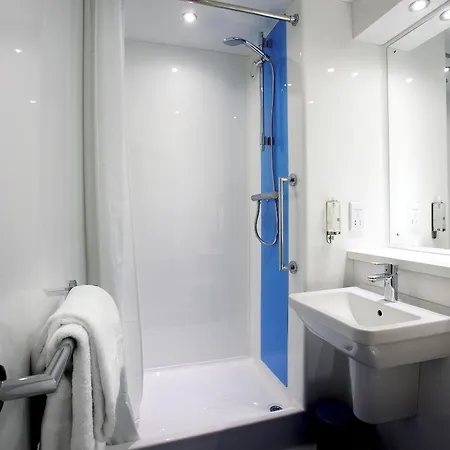 Hotel Travelodge Yardley 3*